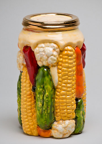Victor Cicansky. Mixed Pickles. 2010. Clay, glaze. 18.7 x 10.8 cm.